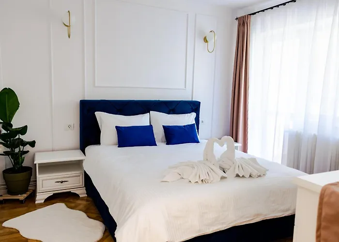 Clover Iulius Mall アパート